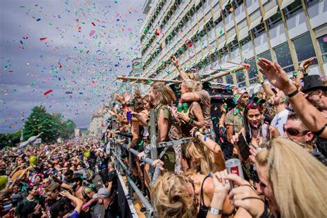 Zürich Street Parade Full Lineup Includes All The。